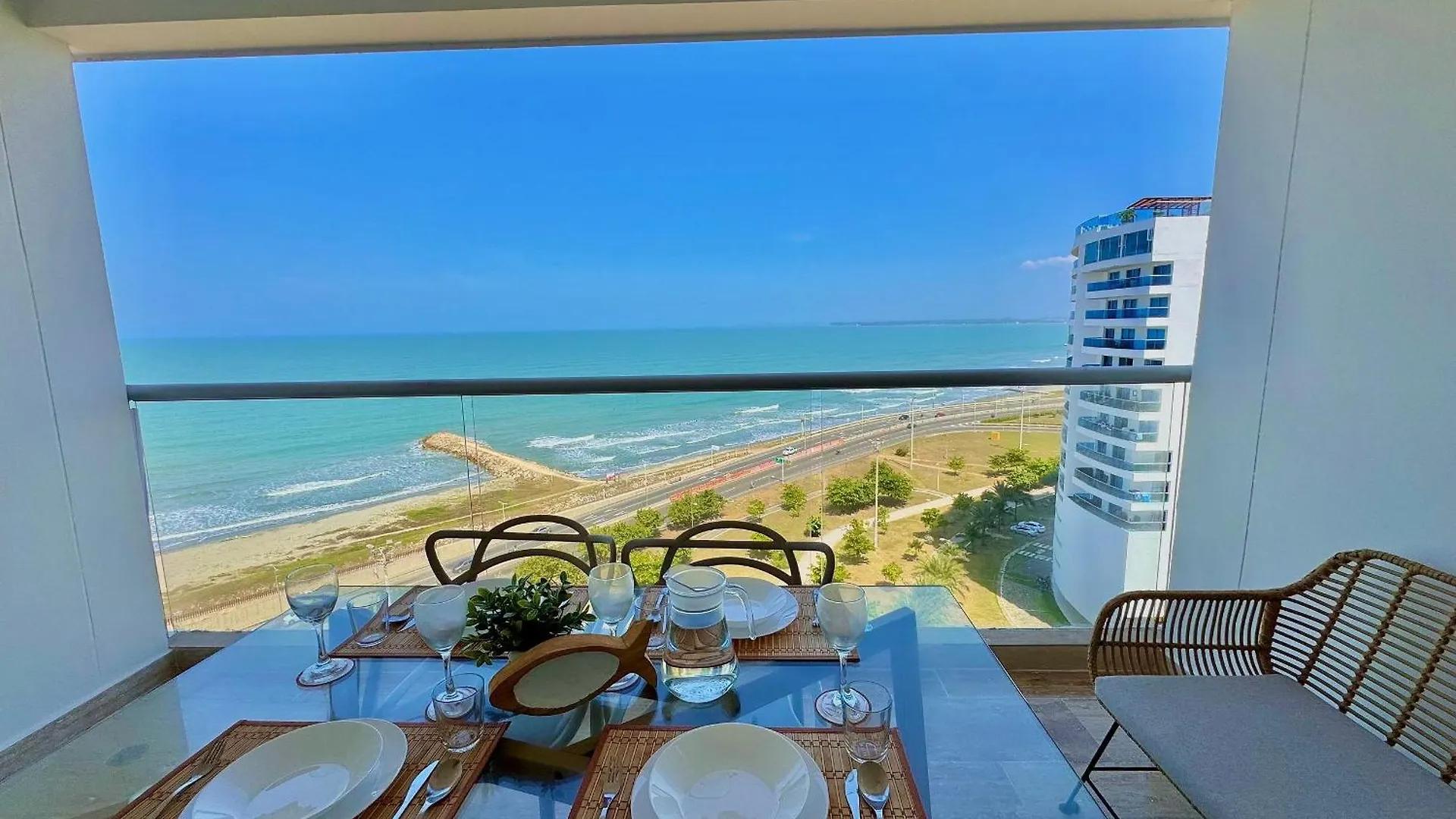 Cb1223 Suite En Crespo Frente Al Mar 10Min Centro Cartagena Colombia